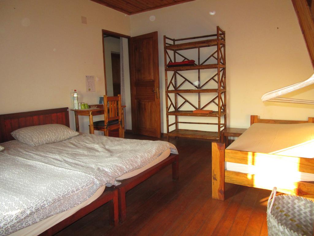 Meva Guesthouse Ανταναναρίβο Εξωτερικό φωτογραφία