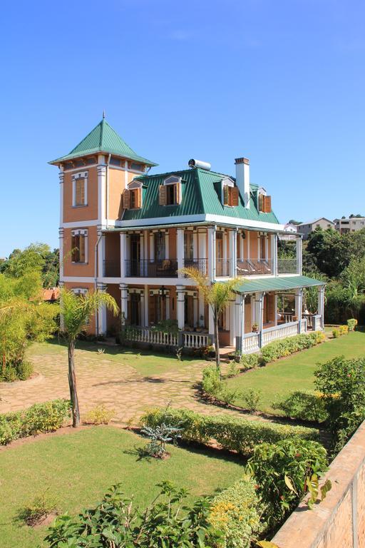 Meva Guesthouse Ανταναναρίβο Εξωτερικό φωτογραφία